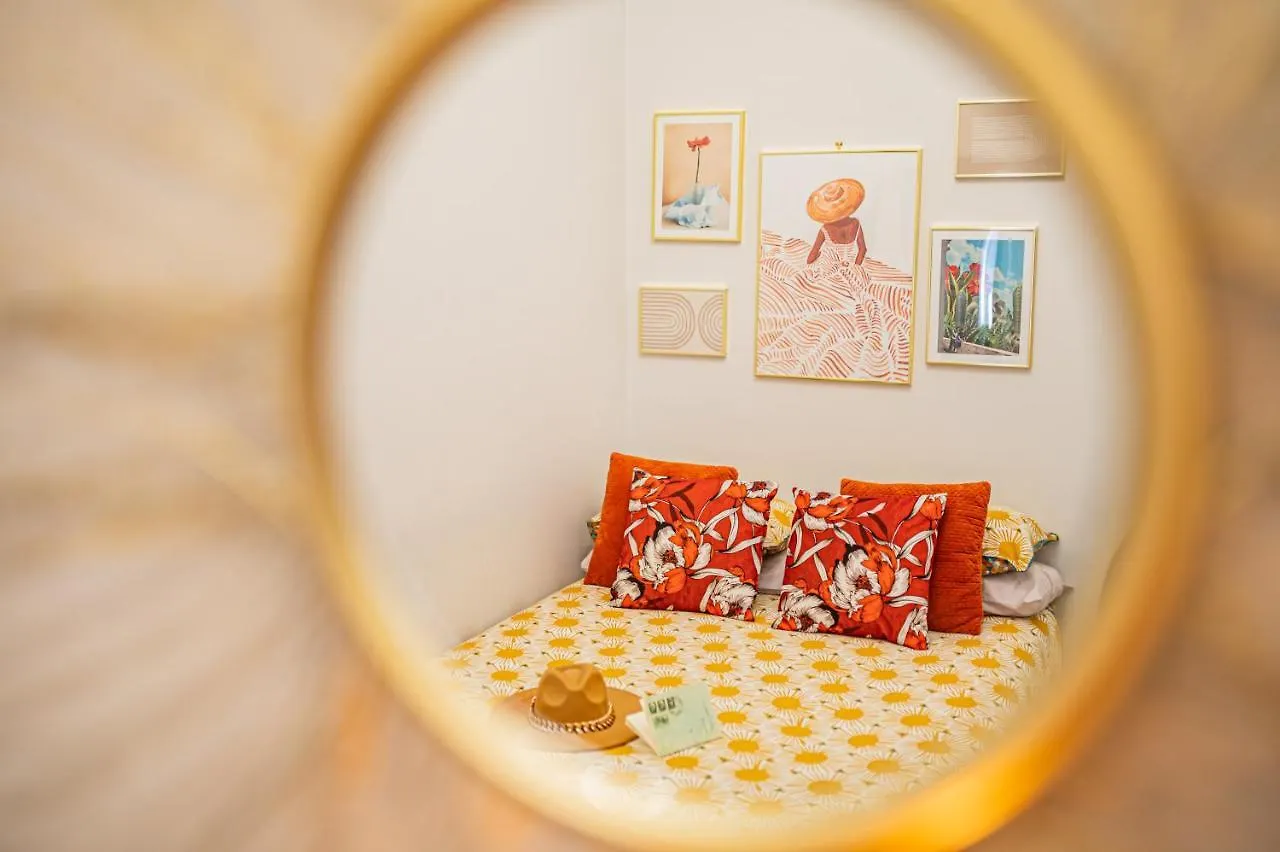 Apartment Mizzica! - Holiday Home Taormina